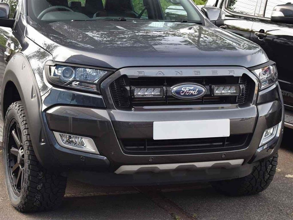 LAZER LAMPS Kühlergrill-Kit FORD Ranger (2016-2019) Triple-R 750 G2