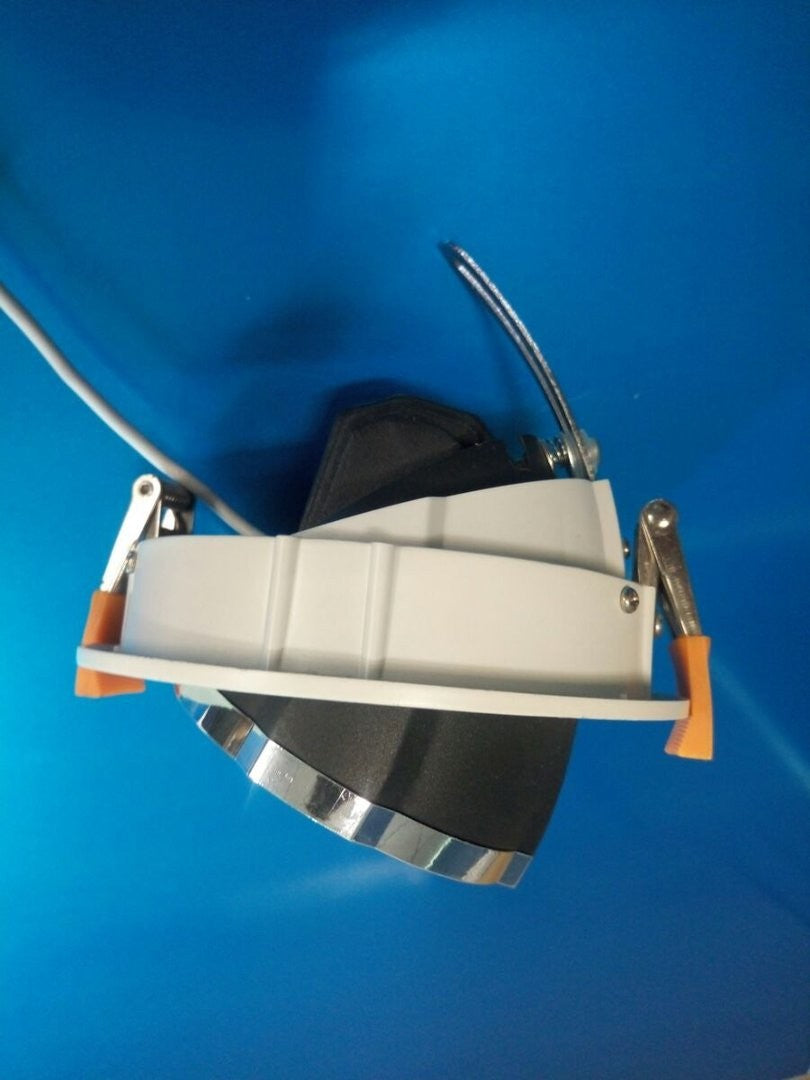 LED schwenkbarer Einbaustrahler  Ф200mm 30W 3000Lm K4000 Lochmaß Ф175mm