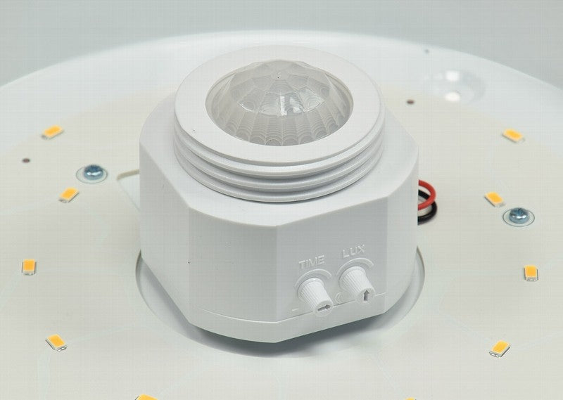 LED surface-mounted light 12W 820lm K4000 PIR motion detector