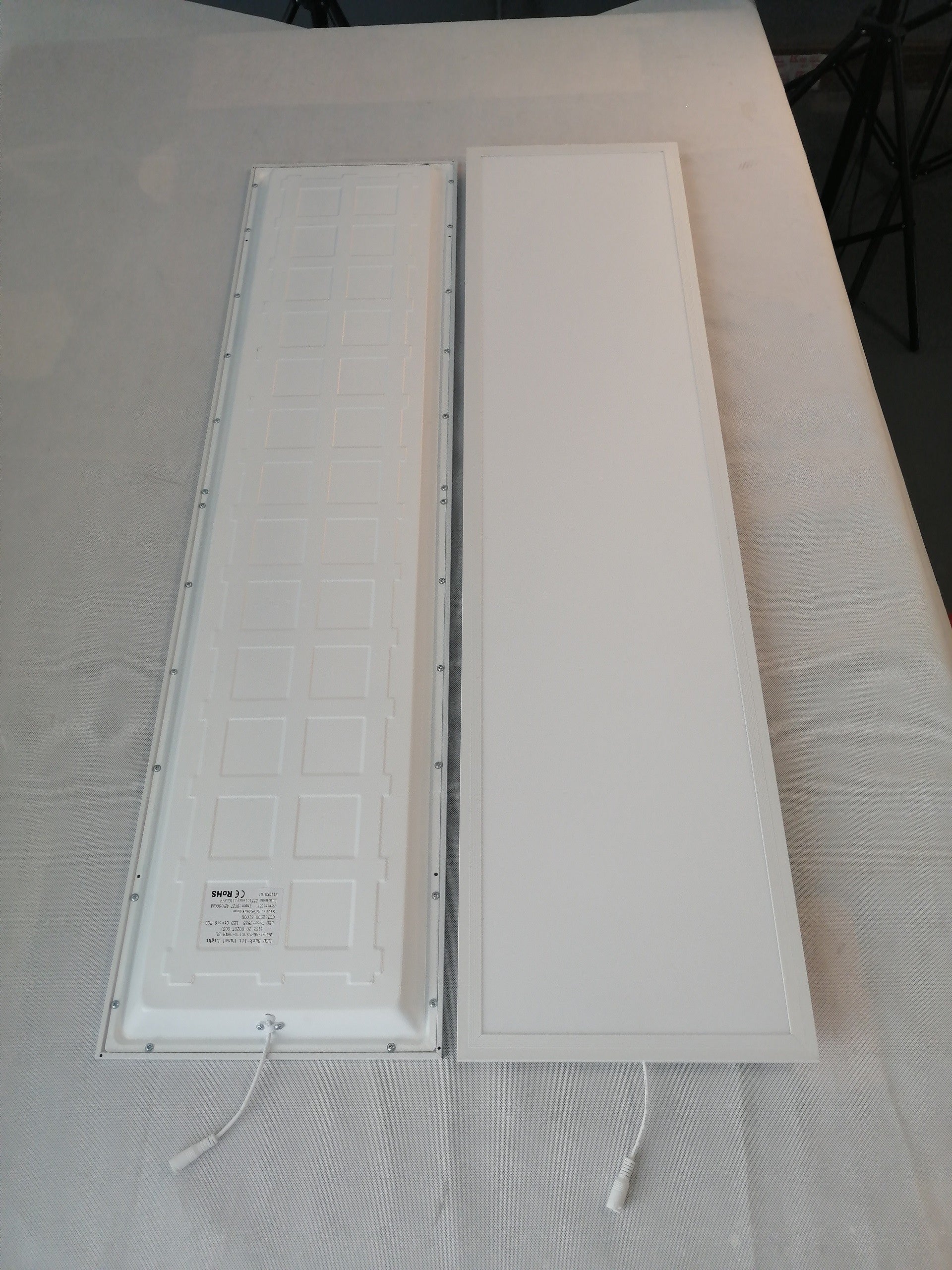 LED Panel backlite 30x120cm 36W weiss