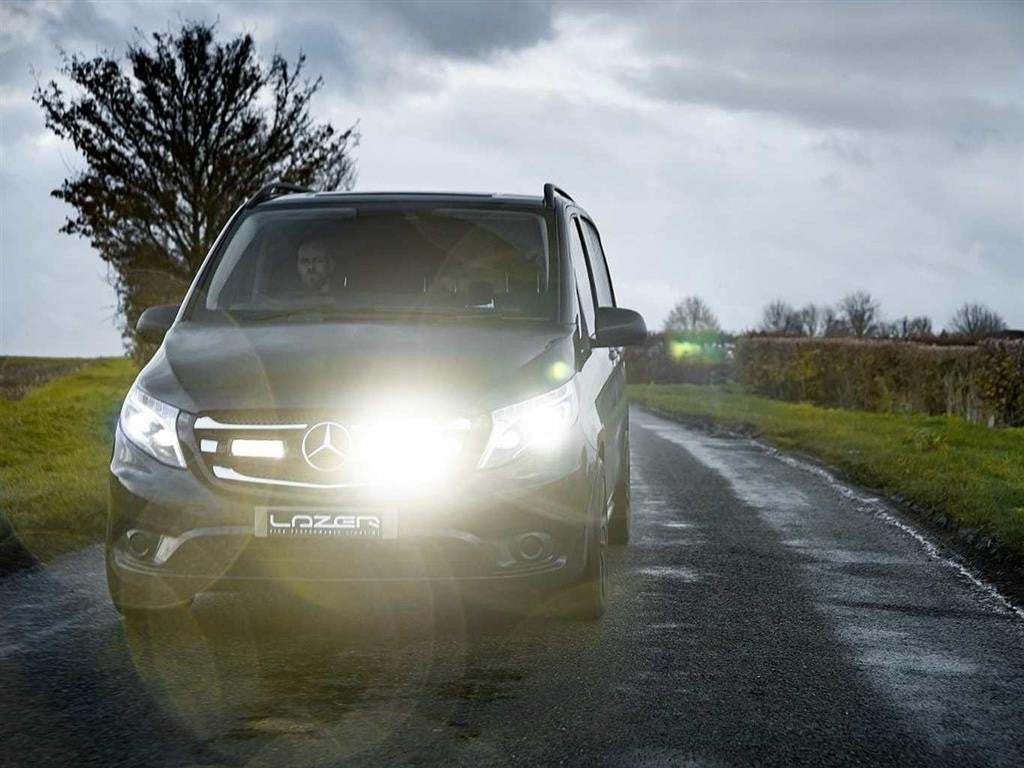 LAZER LAMPS Kühlergrill-Kit MERCEDES Vito (2014+) Triple-R 750 Gen2