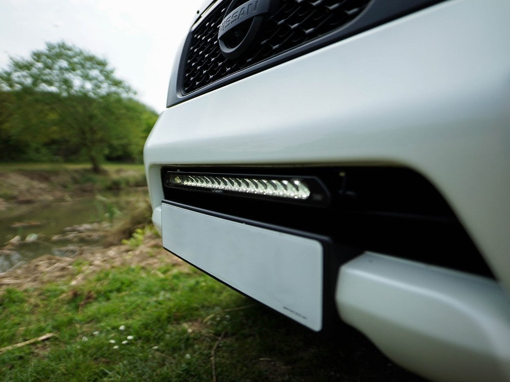 LAZER LAMPS Grille Kit NISSAN Navara (2014+) Linear 18 Elite