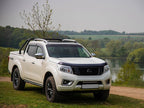 LAZER LAMPS Dachanbau Kit NISSAN Navara (2014+) Linear36