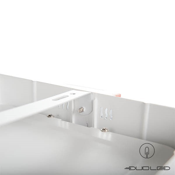 LED Aufbauleuchte eckig weiss 18W 1350Lm 225x225mm
