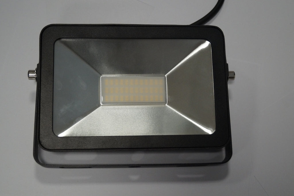 LED Flutlicht 30W K3000-4000-6000