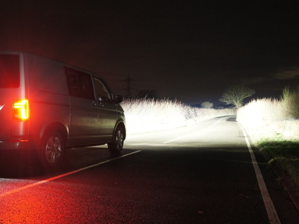 LAZER LAMPS Kühlergrill-Kit  VW T6.1 (2019+) Triple-R 750 Gen2