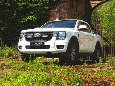 LAZER LAMPS Kühlergrill-Kit Ford Ranger XL/XLT/Tremor 2023+ inkl. 2x Triple-R 750 Gen2